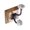 Cintre en bois avec bouton olive pour décoration murale, idéal pour organiser et embellir votre maison