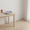 Assiette à dessert élégante en céramique pour la décoration de table, idéale pour les desserts, design moderne et polyvalent.