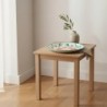 Assiette à dessert élégante en céramique pour la décoration de table, idéale pour les desserts, design moderne et polyvalent.