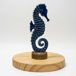 Figurine décorative hippocampe bleu pour la maison, style marin, ornement en bois, idéal pour une décoration nautique.