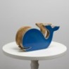 Porte-serviettes décoratif en forme de baleine, design nautique, en bois, idéal pour la cuisine et la salle à manger.