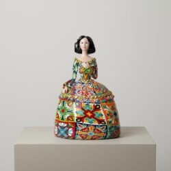 Figurine décorative Pop Art Menina - Sculpture moderne en résine pour la maison et le bureau - Design multicolore