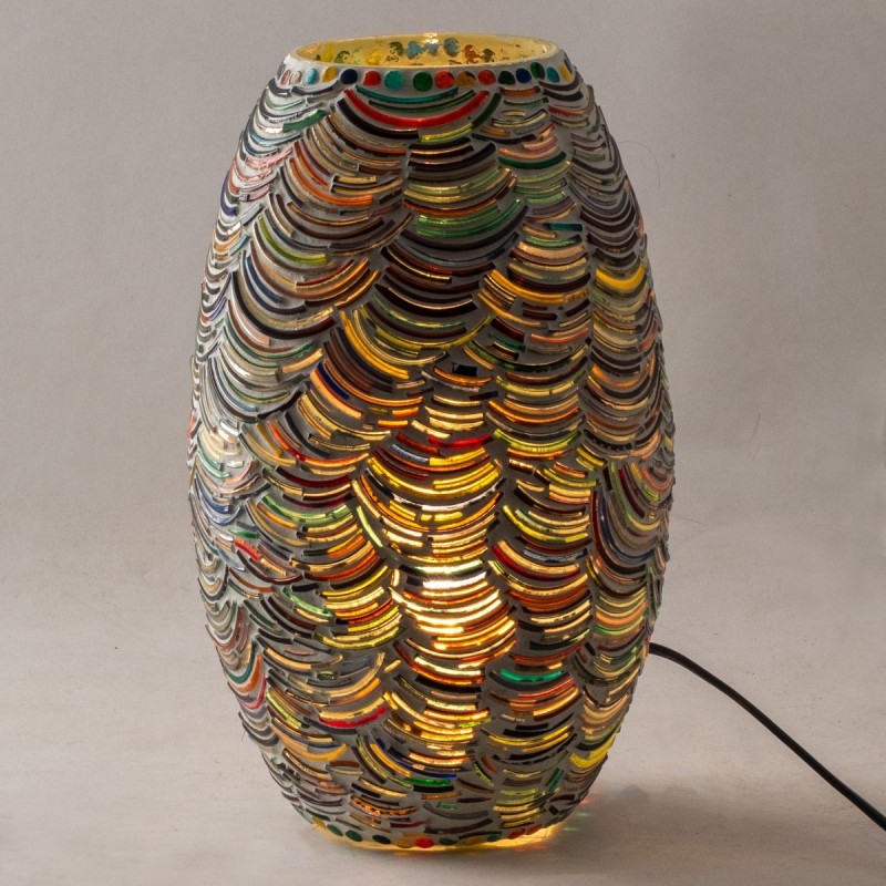 Lampe de table mosaïque de style ethnique pour décorer votre maison avec élégance et originalité